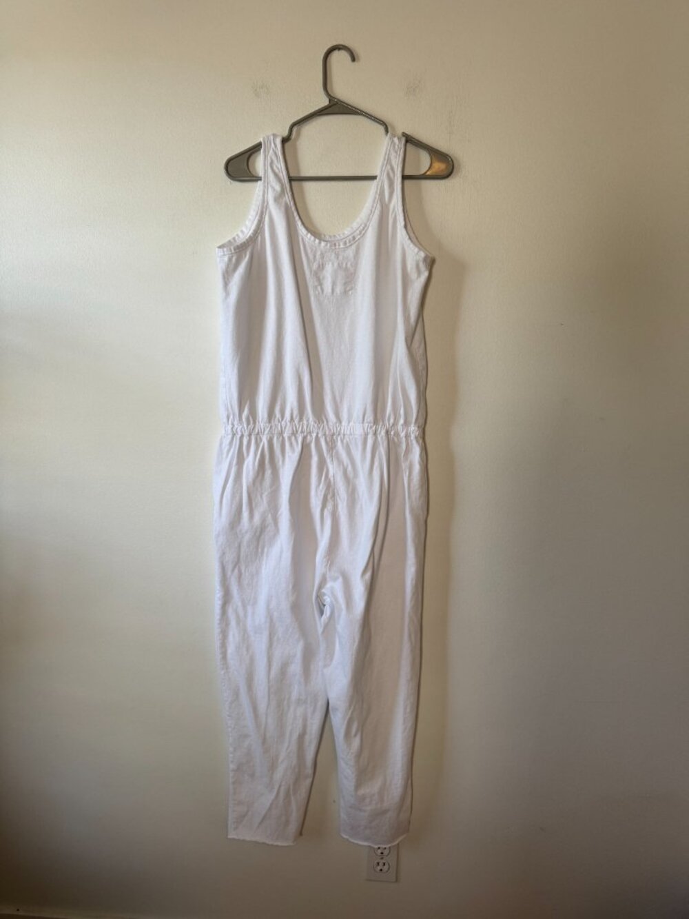 Frank & Eileen Jumpsuit in White - Picture 3 of 13